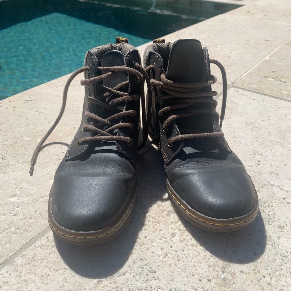 Dr Martens Air Wair with Soles Bouncing Brown Leather Sz 7 Ladies